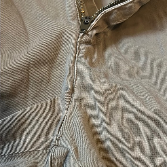 Men's Tan Shorts Perry Ellis size 34 - Picture 3 of 7